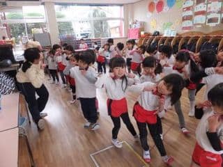 発表会の練習 学校法人 浦和榎本学園 浦和こばと幼稚園 発表会の練習 学校法人 浦和榎本学園 浦和こばと幼稚園